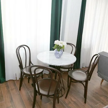 Huma Apartment