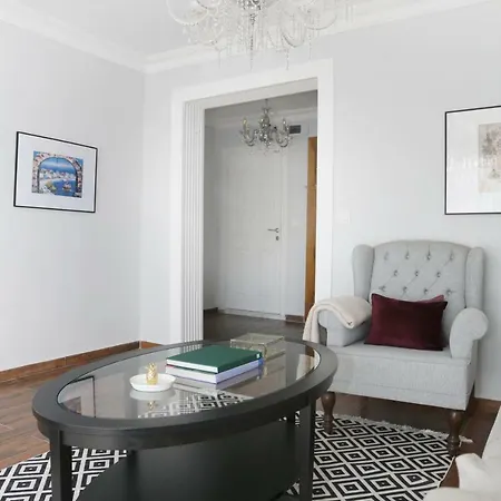 Huma Apartment
