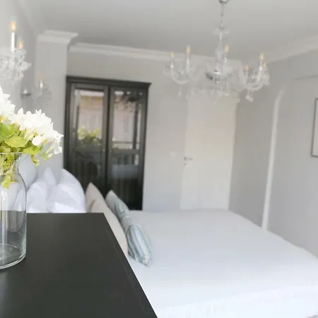 Huma Apartment